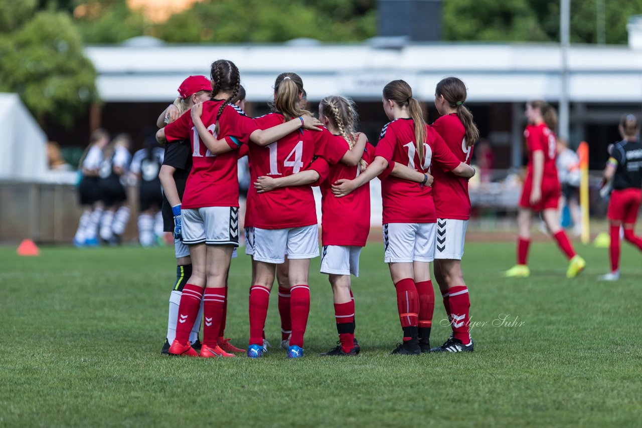 Bild 200 - Loewinnen-Cup